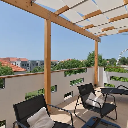 Prázdninový dům House Milica *