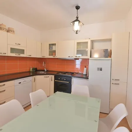 Prázdninový dům House Milica